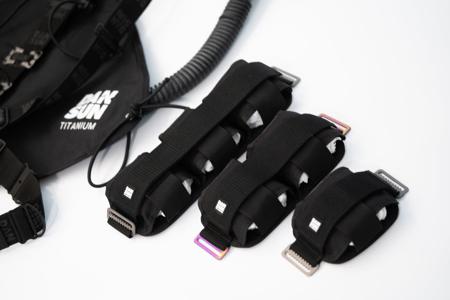 Dan Sun Titanium Velcro Weight Pouch With Serrated Triglides