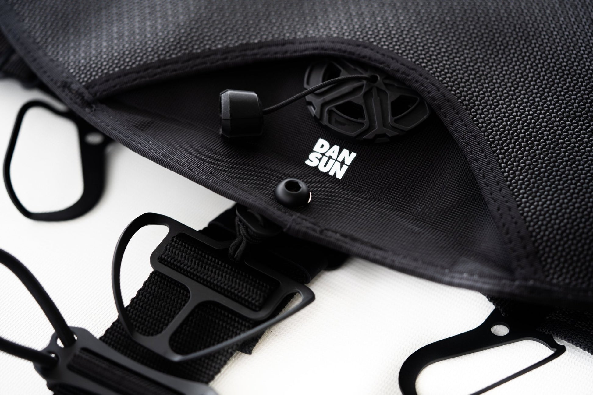 Dan Sun Titanuim "AGENT" Sidemount BCD - Deep Dive Supplies