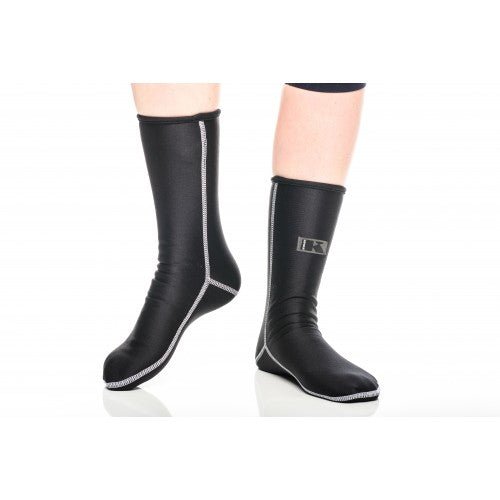 Kwark Aquashell Socks - Deep Dive Supplies